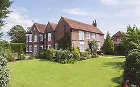 Newtown House Hotel